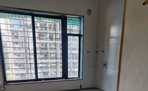 Room in 1 BHK Apartment at Maitri Icon, Kharghar – for Sale