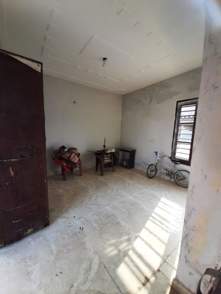 Room, landran 3 Bedroom 90 Sq.Yd. Independent House In Landran Mohali 10733429