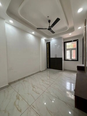 Bedroom in 2 BHK Builder Floor at Uttam Nagar – for Sale