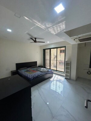 Bedroom in 4 BHK Apartment at Chembur – for Rent