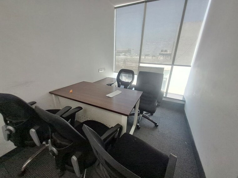 Team Area, sector 63 Commercial Office Space 1600 Sq.Ft. In Sector 63 Noida 10733483
