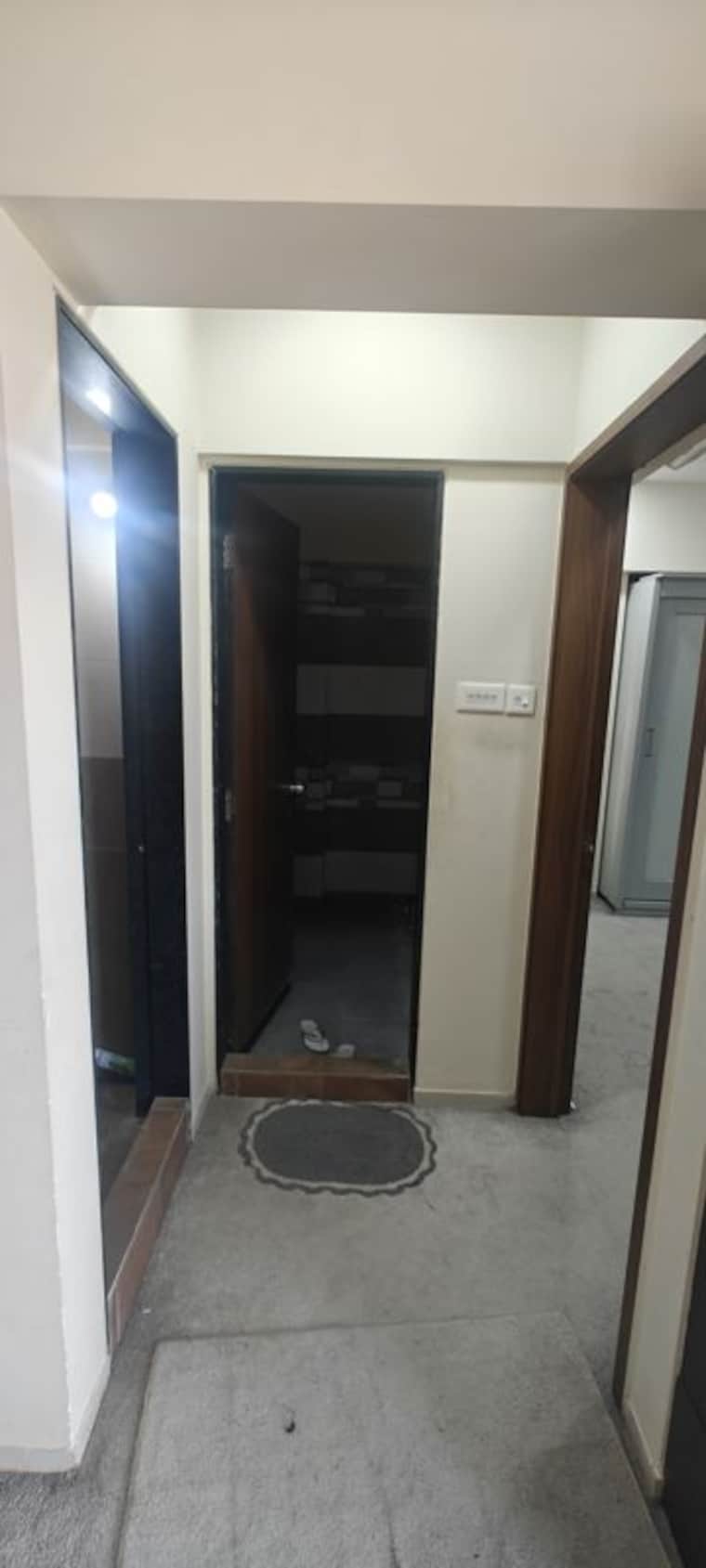Lobby, atrium-skyward 1 Bedroom 600 Sq.Ft. Apartment In Undri Pune 10733482