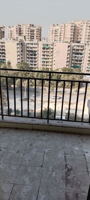 3 BHK Apartment For Rent in Shiv Sai Ozone Park, Sector 86