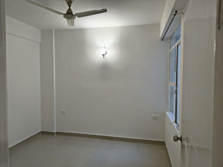 Room, zara-aavaas 2 Bedroom 777 Sq.Ft. Apartment In Sector 104 Gurgaon 10733497