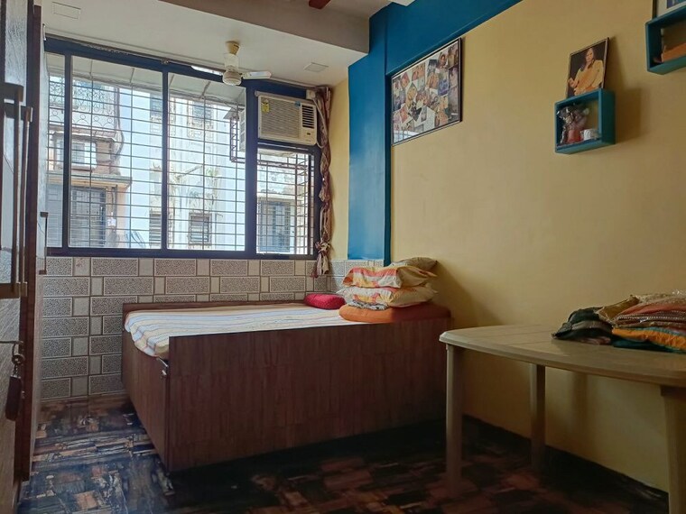 Bedroom, khar west 2 Bedroom 700 Sq.Ft. Apartment In Khar West Mumbai 10733505