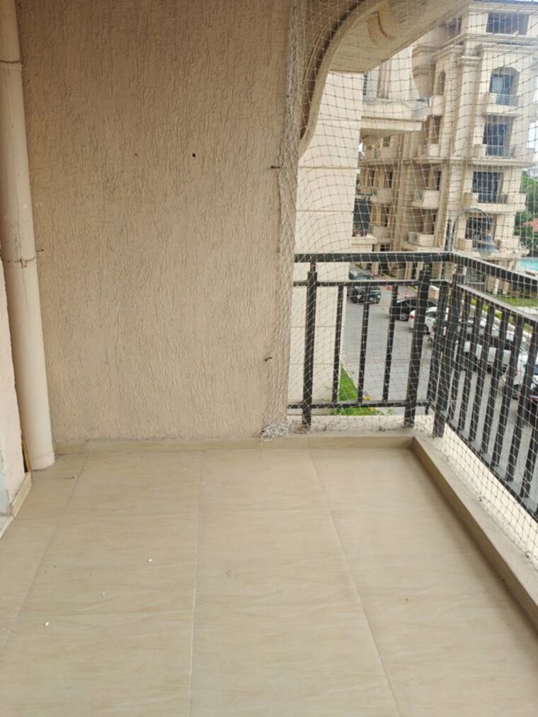 Balcony, aditya-empress-towers 3 Bedroom 2000 Sq.Ft. Apartment In Shaikpet Hyderabad 10733506