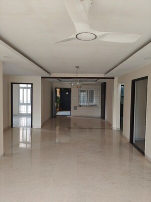 Room in 3 BHK Apartment at Aditya Empress Towers, Shaikpet – for Rent