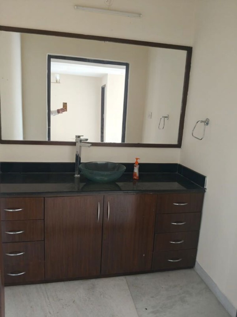 Kitchen, aditya-empress-towers 3 Bedroom 2000 Sq.Ft. Apartment In Shaikpet Hyderabad 10733506