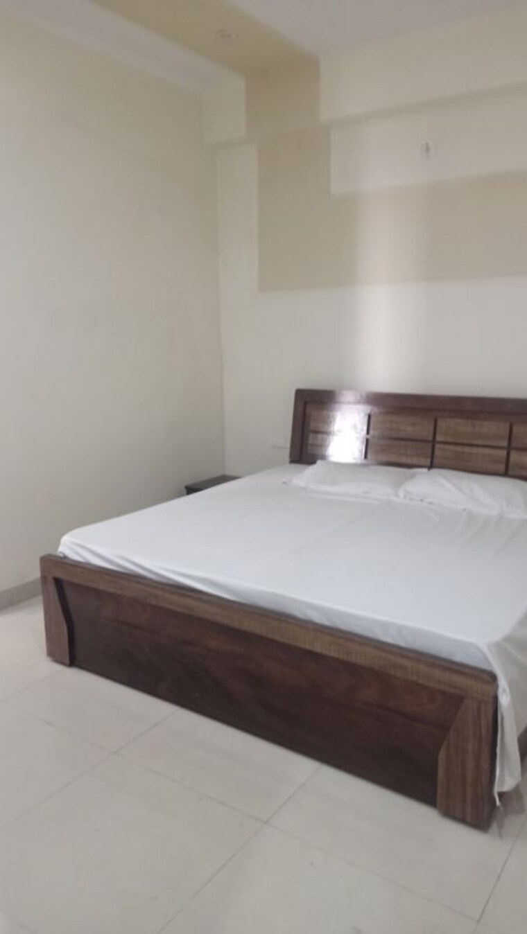 Bedroom, forest-view 2 Bedroom 1400 Sq.Ft. Apartment In Dhaulas Dehradun 10733515