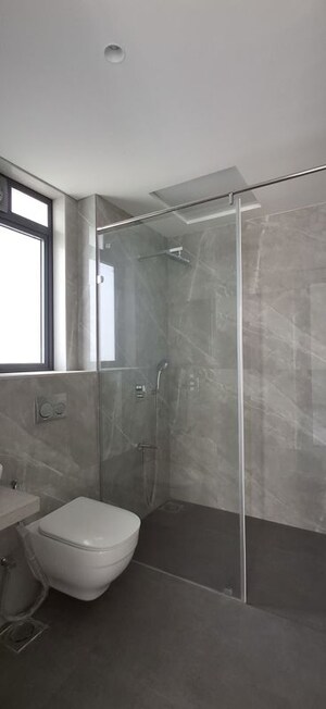 Bathroom in 3 BHK Apartment at Viceroy Savana, Kandivali East – for Sale
