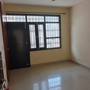 Room in 2 BHK Apartment at SRS Residency, Sector 88 – for Sale