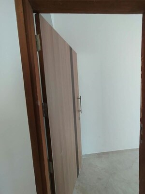 Building Lobby in 2 BHK Apartment at Jivan Prakash Apartment, Matunga West – for Sale