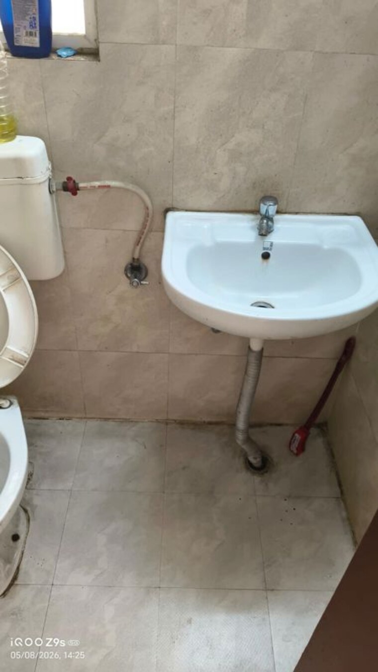 Bathroom, avl-36-gurgaon 1 Bedroom 406 Sq.Ft. Apartment In Sector 36 Gurgaon 10733512