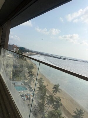  Office Space For Sale in Rustomjee Cliff Tower, Mount Mary