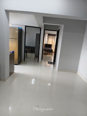Room in 2 BHK Apartment at New Mahada Colony, Goregaon East – for Rent