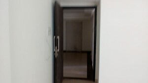 Furnished Amenities in 2 BHK Apartment at DLH Metroview, Andheri West – for Sale