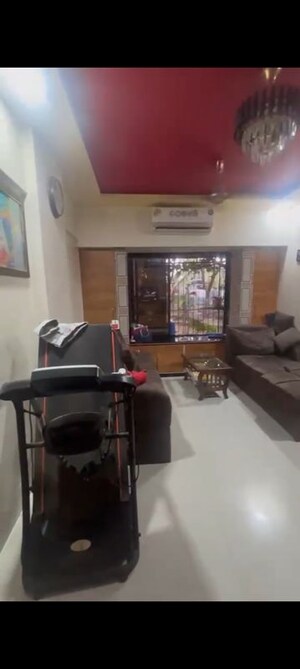 2 BHK Apartment For Rent in Shyam Gokul Garden, Kandivali East