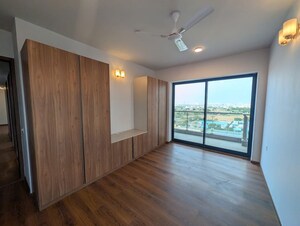 2 BHK Apartment For Rent in Krisumi Waterfall Residences, Sector 36a
