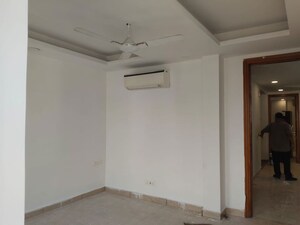 Room in 3 BHK Builder Floor at East Of Kailash – for Rent