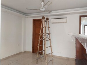 Room in 3 BHK Builder Floor at East Of Kailash – for Rent