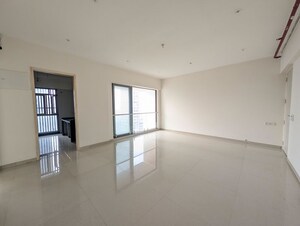 Room in 2 BHK Apartment at Matunga West – for Sale