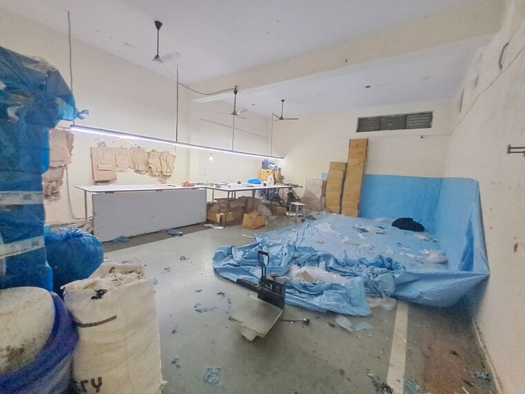 Team Area, sector 63 Commercial Warehouse 1600 Sq.Ft. In Sector 63 Noida 10733609