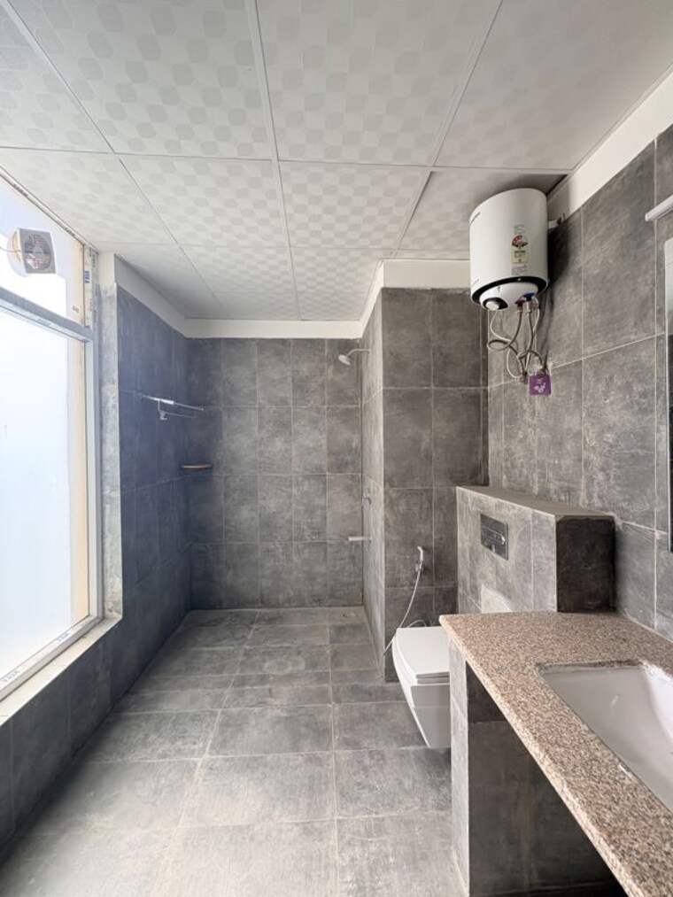 Bathroom, ss-the-leaf 4 Bedroom 2812 Sq.Ft. Apartment In Sector 85 Gurgaon 10733669