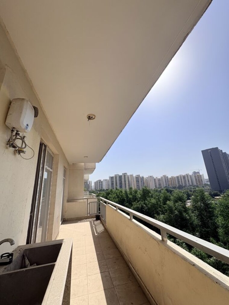 Balcony, ss-the-leaf 4 Bedroom 2812 Sq.Ft. Apartment In Sector 85 Gurgaon 10733669