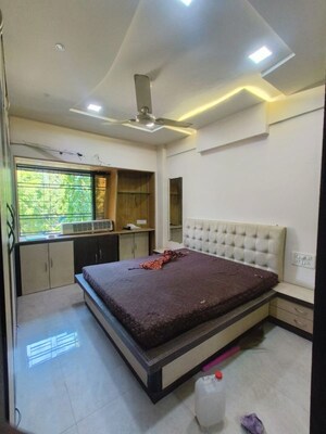 Bedroom in 2 BHK Apartment at Chembur – for Rent