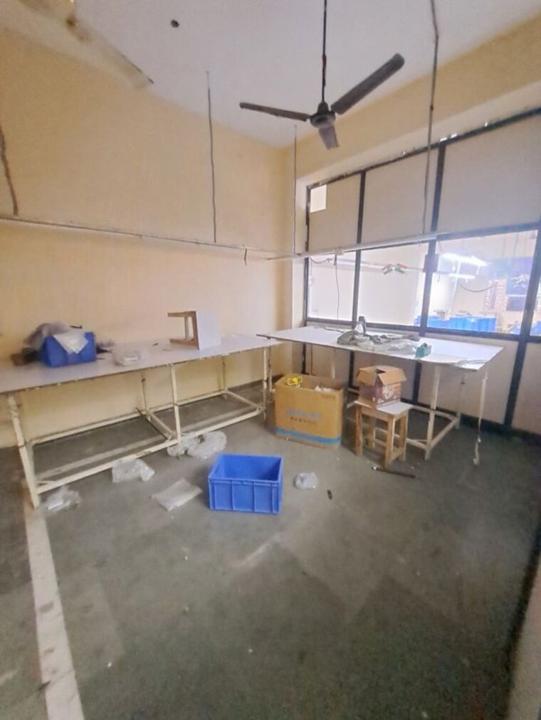 Team Area, sector 63 Commercial Office Space 1600 Sq.Ft. In Sector 63 Noida 10733636