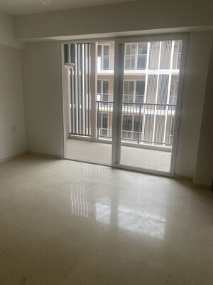 Room in 3.5 BHK Builder Floor at DLF Gardencity Enclave, Sector 93 – for Sale