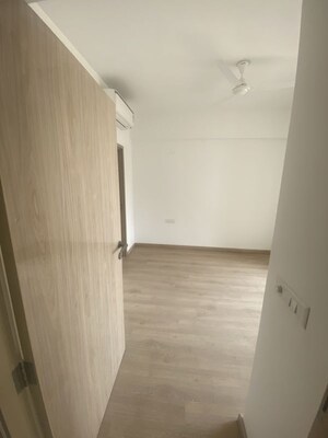 Room in 3.5 BHK Builder Floor at DLF Gardencity Enclave, Sector 93 – for Sale