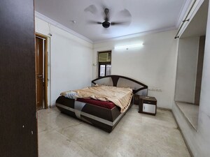 Bedroom in 3 BHK Apartment at Kukreja Golf Scappe, Chembur – for Rent