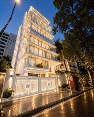 4 BHK Apartment – Exterior View View at Juhu - for Rent