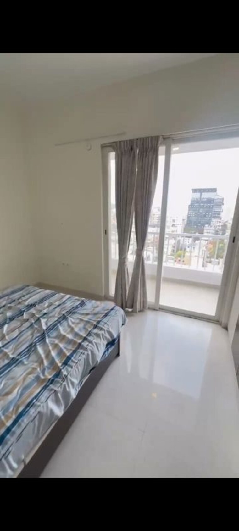 Room, baner 2.5 Bedroom 1500 Sq.Ft. Apartment In Baner Pune 10733730