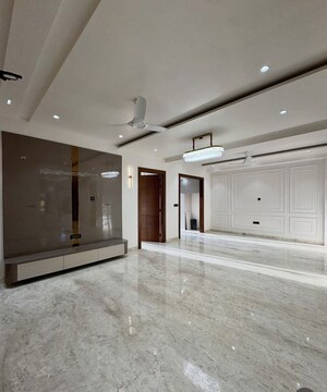Room in 3 BHK Builder Floor at New Industrial Township 2 – for Sale