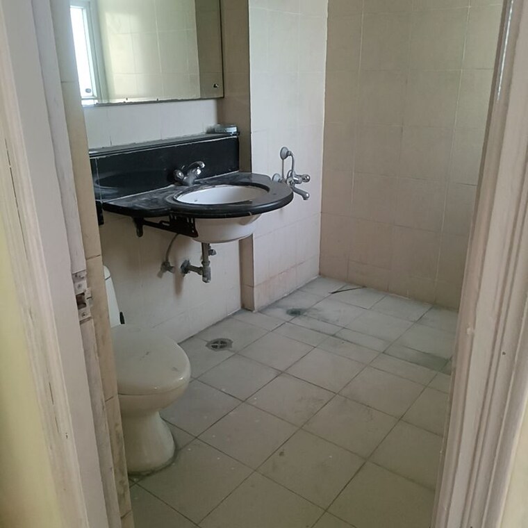 Bathroom, vipul-greens 3 Bedroom 1665 Sq.Ft. Apartment In Sector 48 Gurgaon 10733741