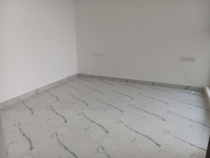 Room in 2 BHK Apartment at Raymond Ten X Habitat, Pokhran Road No Two – for Rent