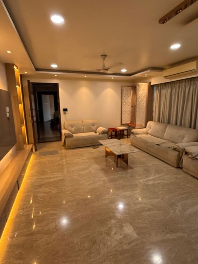 Gym, hiranandani-estate 3 Bedroom 1375 Sq.Ft. Apartment In Ghodbunder Road Thane 10733743