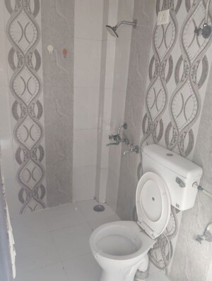 Bathroom in 3 BHK Apartment at Panchsheel Greens, Sector 16 Greater Noida – for Sale