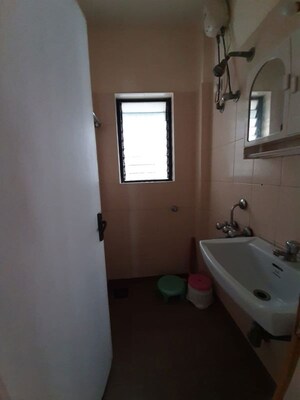 Bathroom in 2 BHK Apartment at Lalani Velentine Apartments II, Goregaon East – for Sale