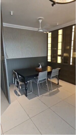 Living Room in 2 BHK Apartment at Chembur – for Rent