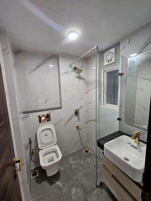Bathroom in 3 BHK Apartment at Smart World Orchard, Sector 61 – for Rent