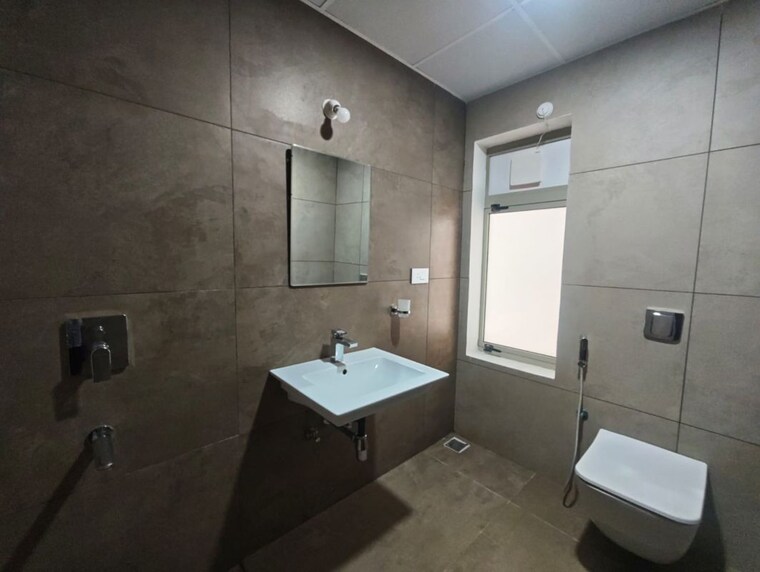Bathroom, hallmark-treasor 3 Bedroom 2040 Sq.Ft. Apartment In Narsingi Hyderabad 10733899