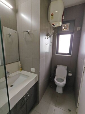 Bathroom in 3 BHK Apartment at Ireo Skyon, Sector 60 – for Rent