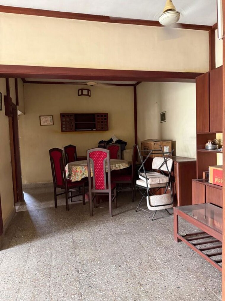  Parking, sagar-sangeet-chs-colaba 2 Bedroom 1050 Sq.Ft. Apartment In Colaba Mumbai 10733934