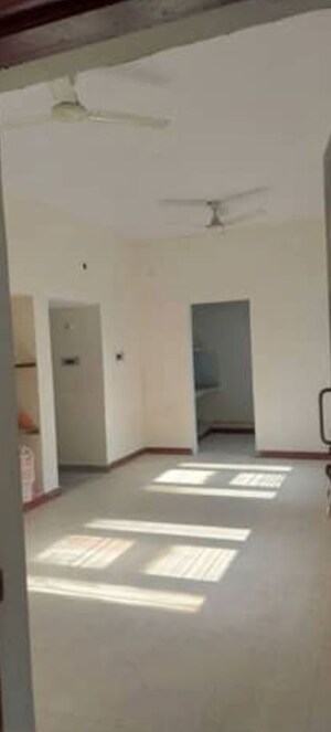 2 BHK Apartment For Sale in Grandeur Apartments Butler Colony, Butler Colony