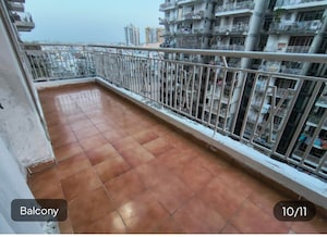 2 BHK Apartment For Sale in Zara Aavaas, Sector 104