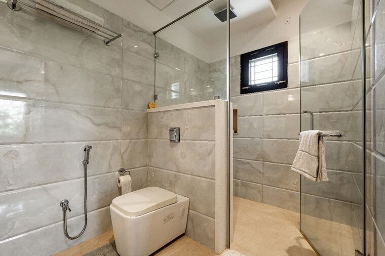 Bathroom, devanahalli 5 Bedroom 7000 Sq.Ft. Villa In Devanahalli Bangalore 10703493