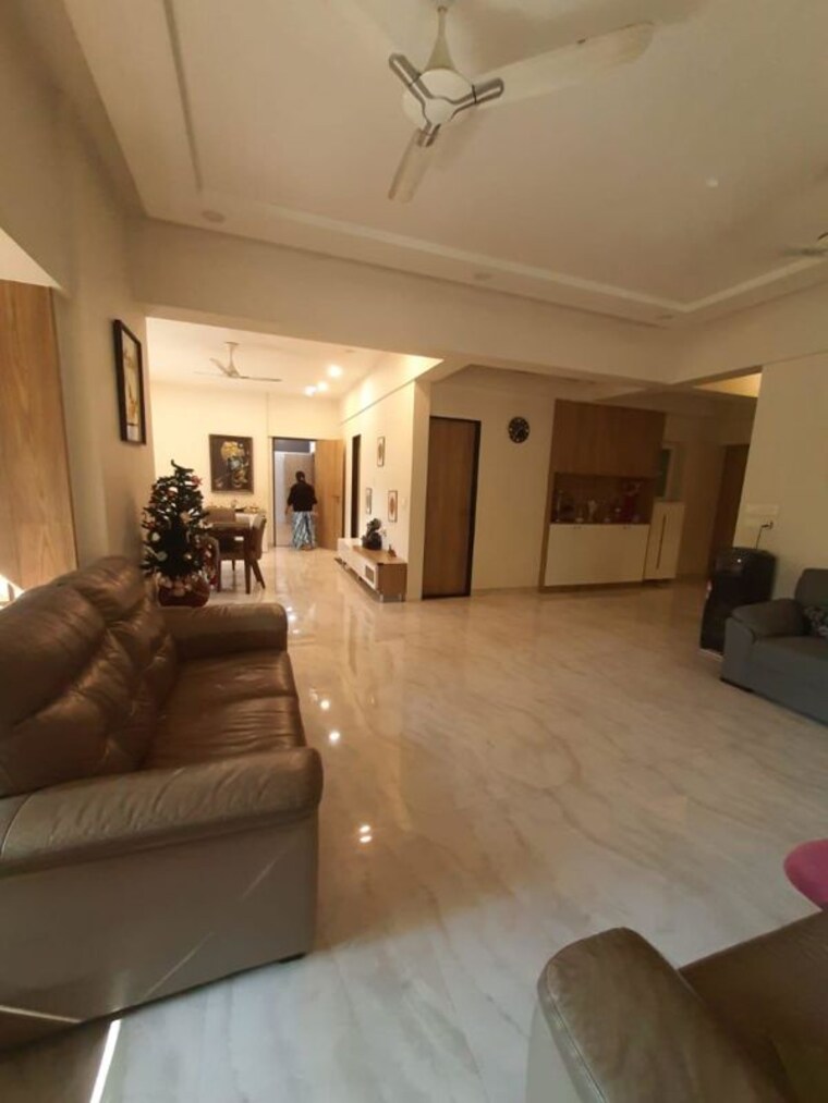 Living Room, happy-home-pranav-residency 2 Bedroom 900 Sq.Ft. Apartment In Matunga Mumbai 10734021